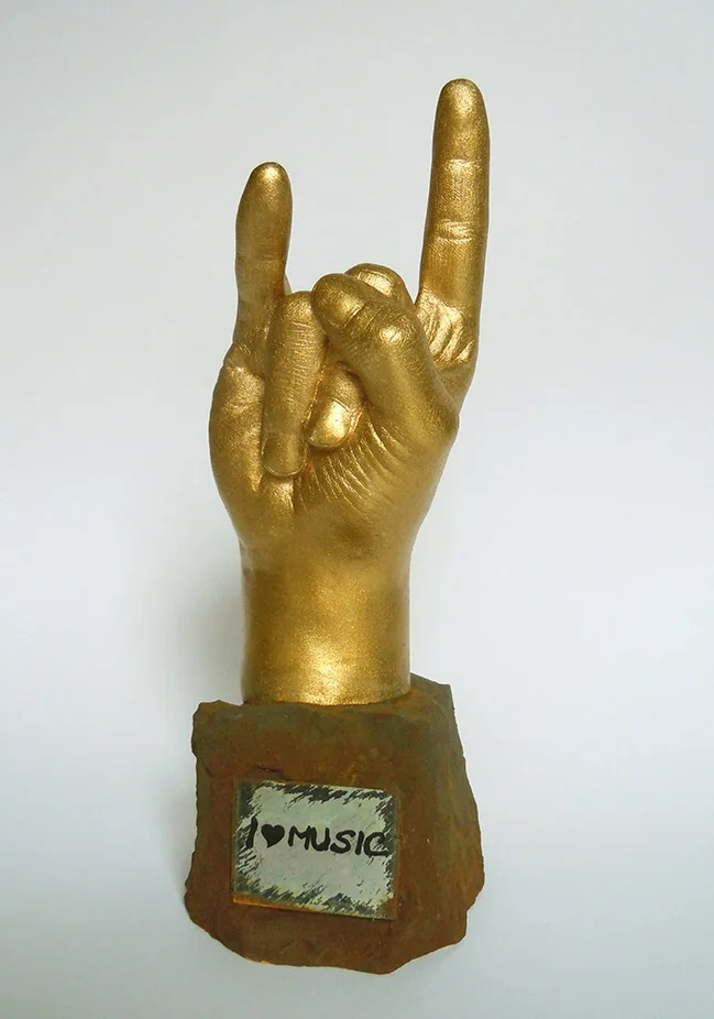 Handabformung- Gold- und Rostoptik